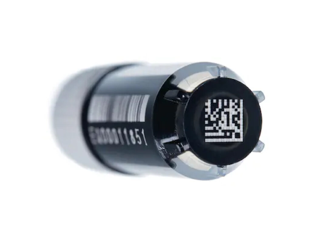 Eppendorf_Sample-Storage_SafeCode-tubes-angled-view-lid_product-09